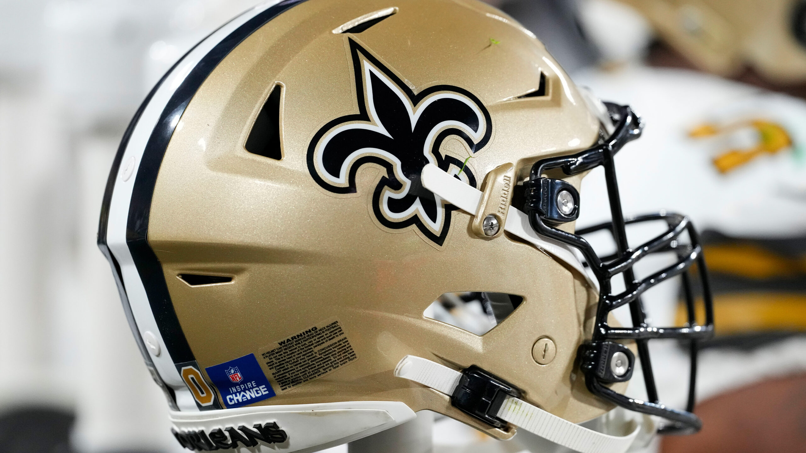 saints-helmet-2-1-scaled.jpg