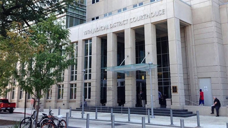 Front entrance of the 19th Judicial District Courthouse, known for the LSU football injunction case.